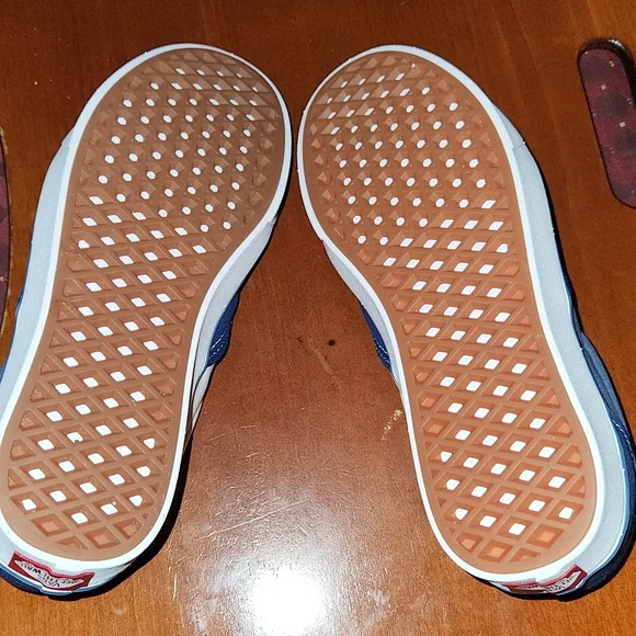 Vans Shoes - Picture 3 of 3